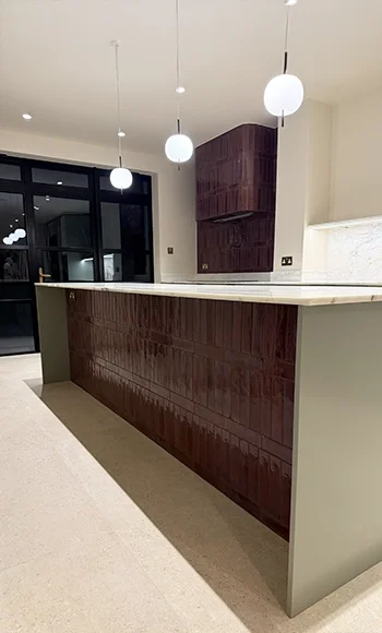 Simi Construction’s frequently asked questions illustrated with an image representing customer inquiries about construction services.